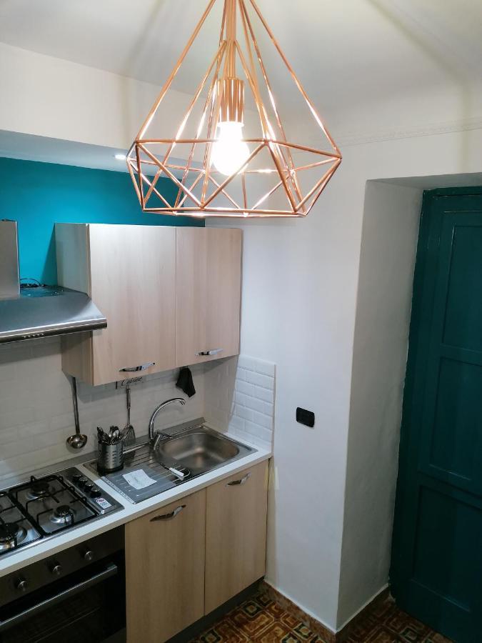 טאראנטו Casacasetta Suite Appartamento Indipendente מראה חיצוני תמונה