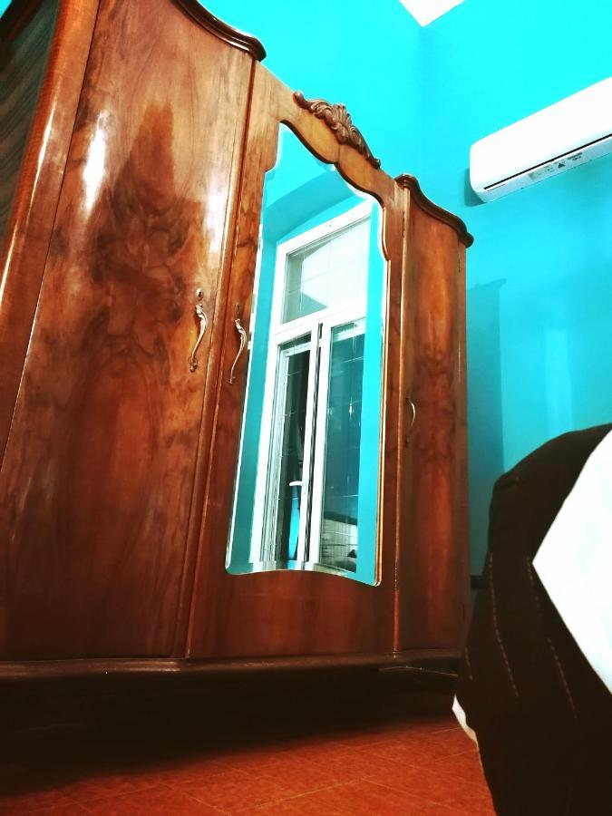 טאראנטו Casacasetta Suite Appartamento Indipendente מראה חיצוני תמונה